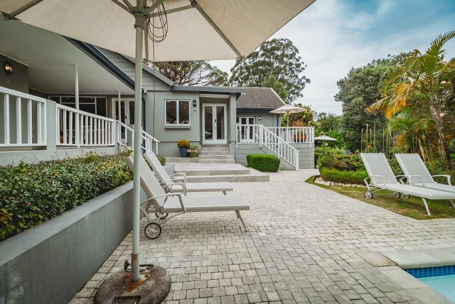 6 Bedroom Property for Sale in Heatherlands Western Cape